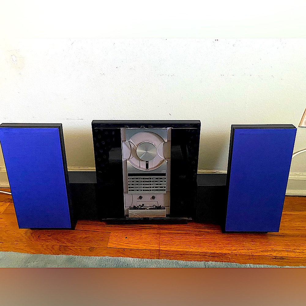 BANG & OLUFSEN BEOLAB VINTAGE TAPE CD PLAYER, NO FRONT GLASS DOORS